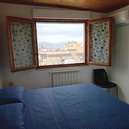 Appartamento Con Terrazza アルゲーロ エクステリア 写真